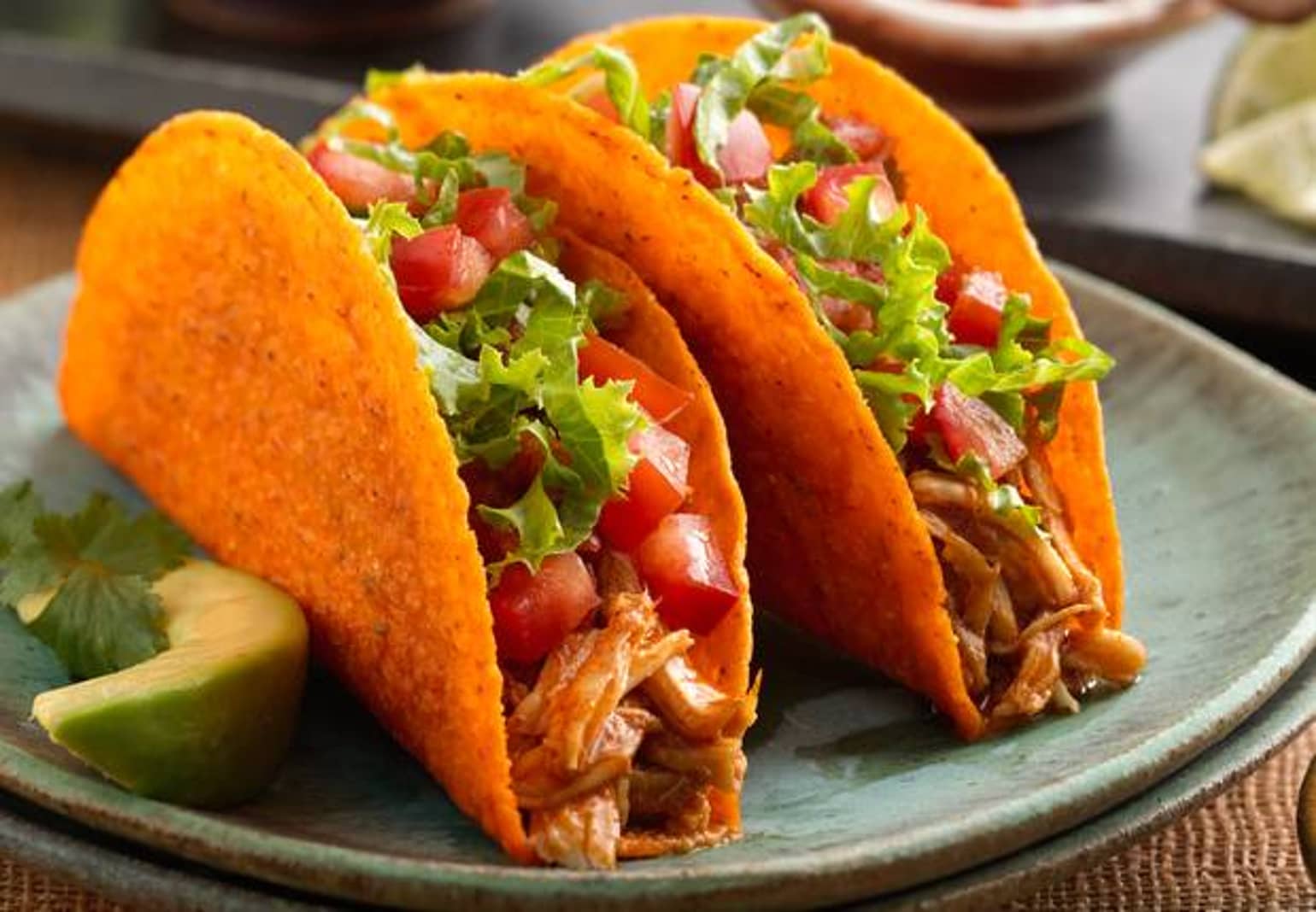 Slow-Cooker Chicken-Nacho Cheese Tacos